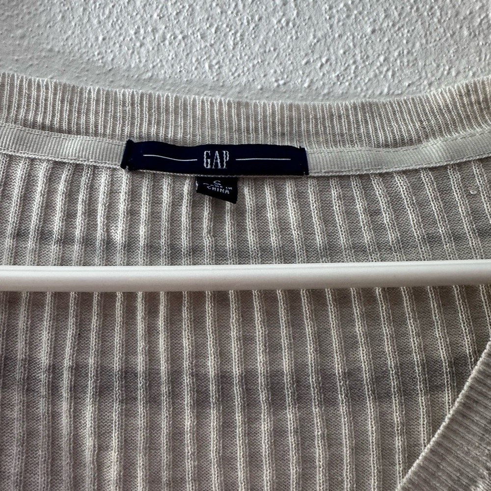 GAP Cream Ribbed Knit Top - Picture 2 of 2